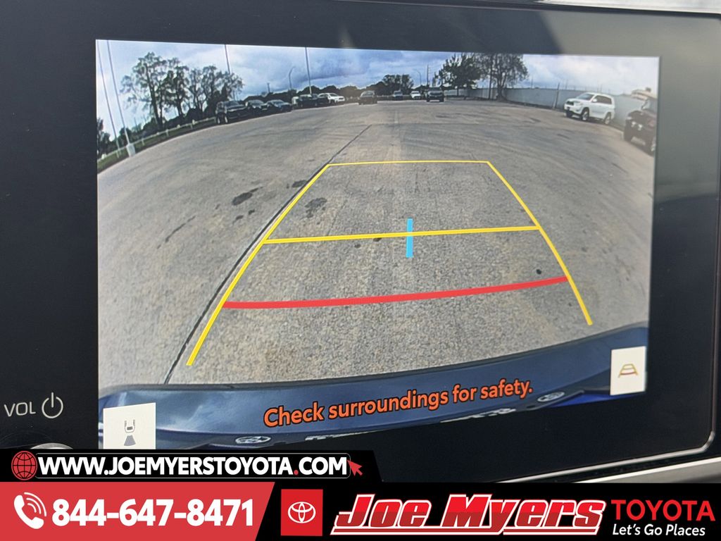 Used 2025 Underground Toyota LE image 19