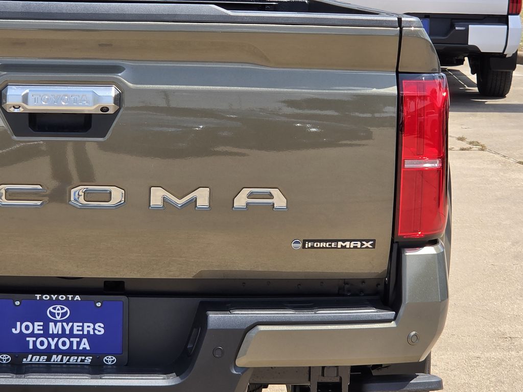 New 2026 Bronze Oxide Toyota Limited image 9