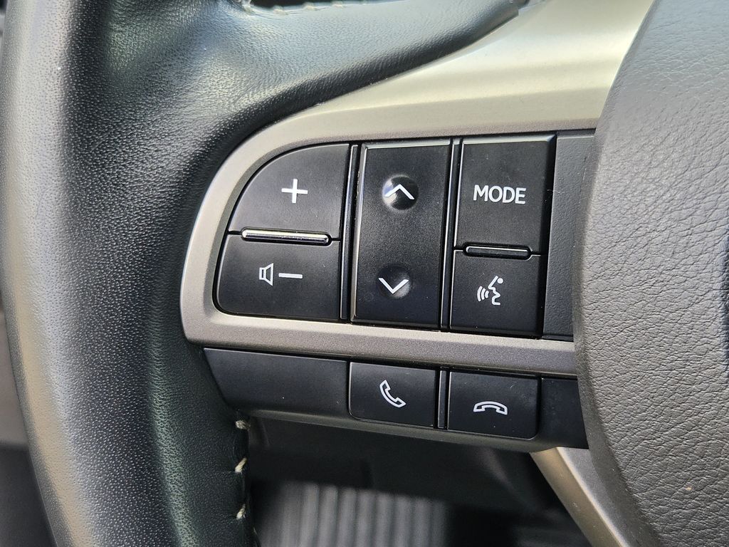 Used 2022 Gray Pearl Lexus 350 image 23