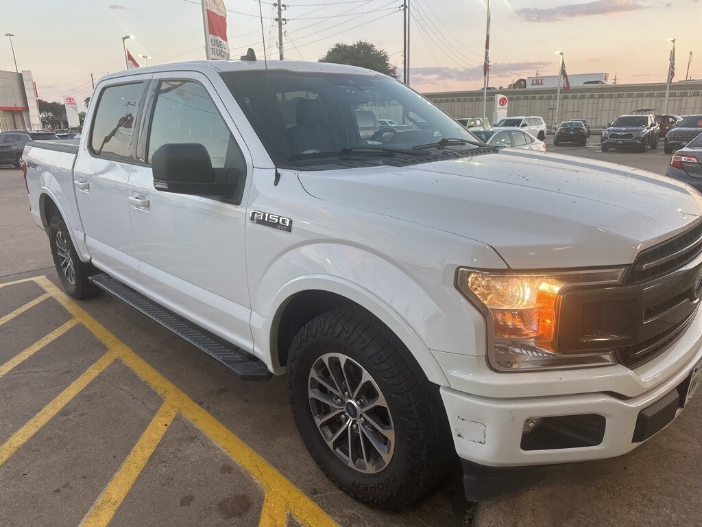 2019 Ford F-150 XLT photo 3