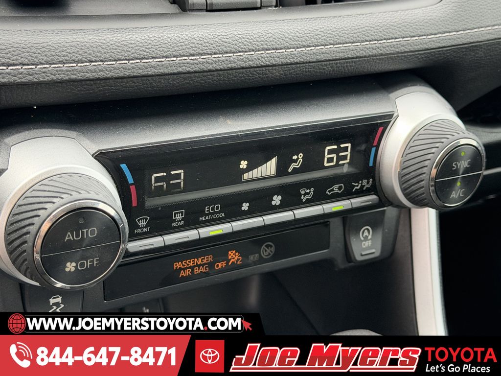 Used 2022 Midnight Black Metallic Toyota XLE image 20