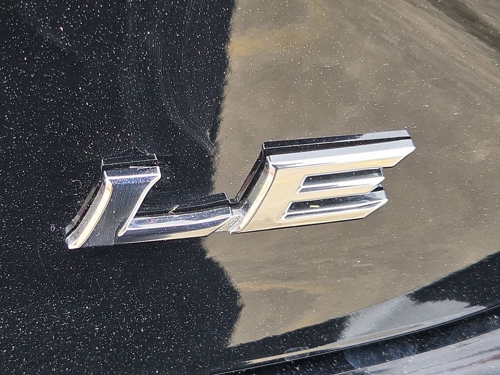Used 2026 Midnight Black Metallic Toyota LE image 11