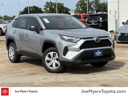 2025 Toyota RAV4 LE SUV