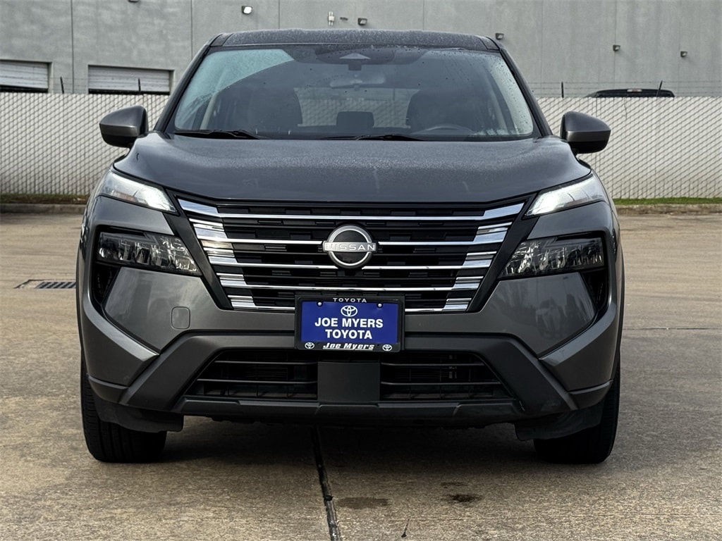 Used 2024 Nissan Rogue SV SUV