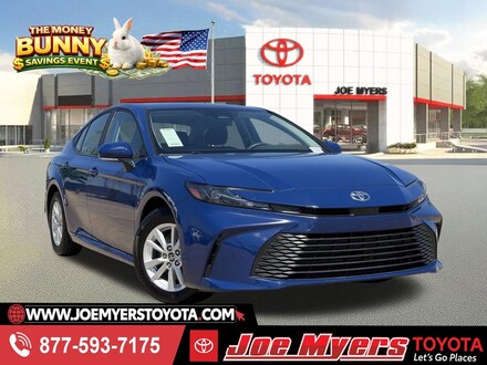 2025 Toyota Camry LE Sedan
