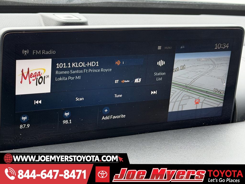 Used 2023 Majestic Black Pearl Acura Advance image 18