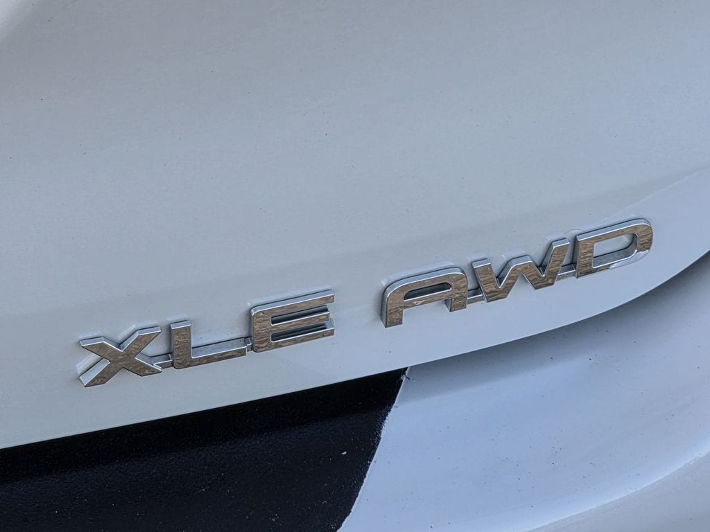 Used 2026 Pearl Toyota XLE image 11
