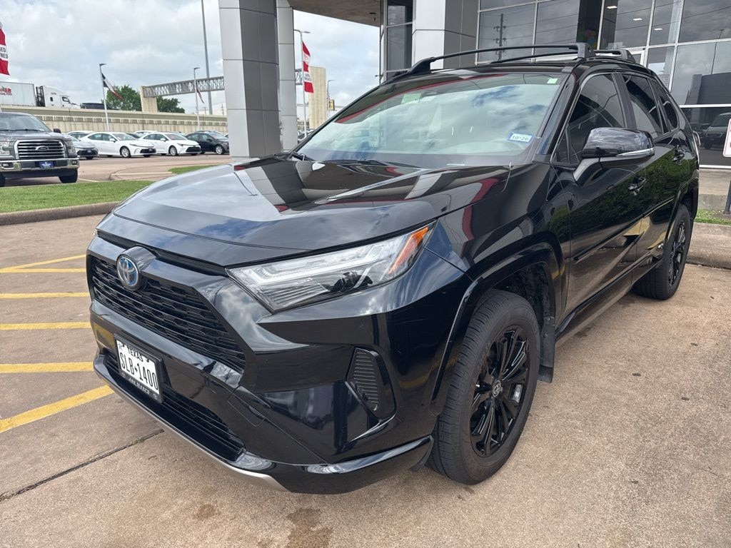 Used 2022 Toyota RAV4 Hybrid SE SUV