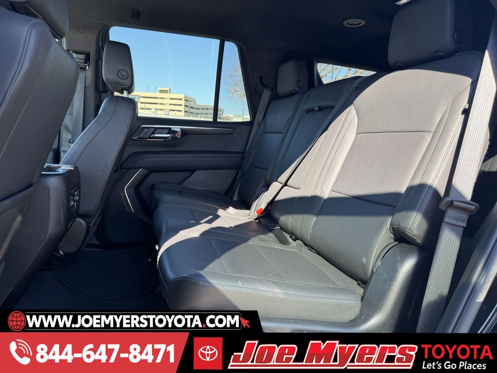 Used 2025 Black Chevrolet LT image 29