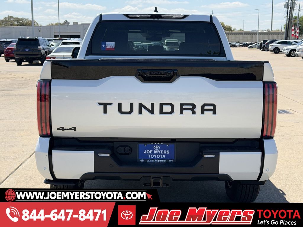 New 2026 Wind Chill Pearl Toyota Platinum image 8