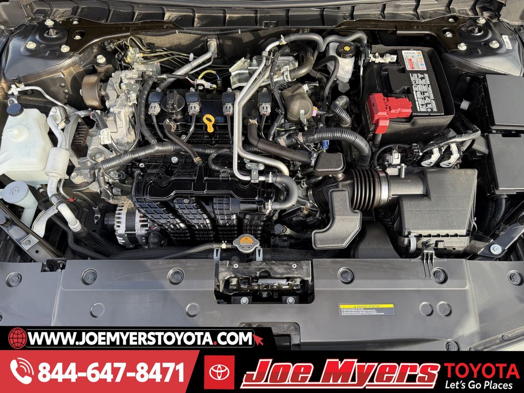 Used 2025 Super Black Clearcoat Nissan 2.5 SR image 31