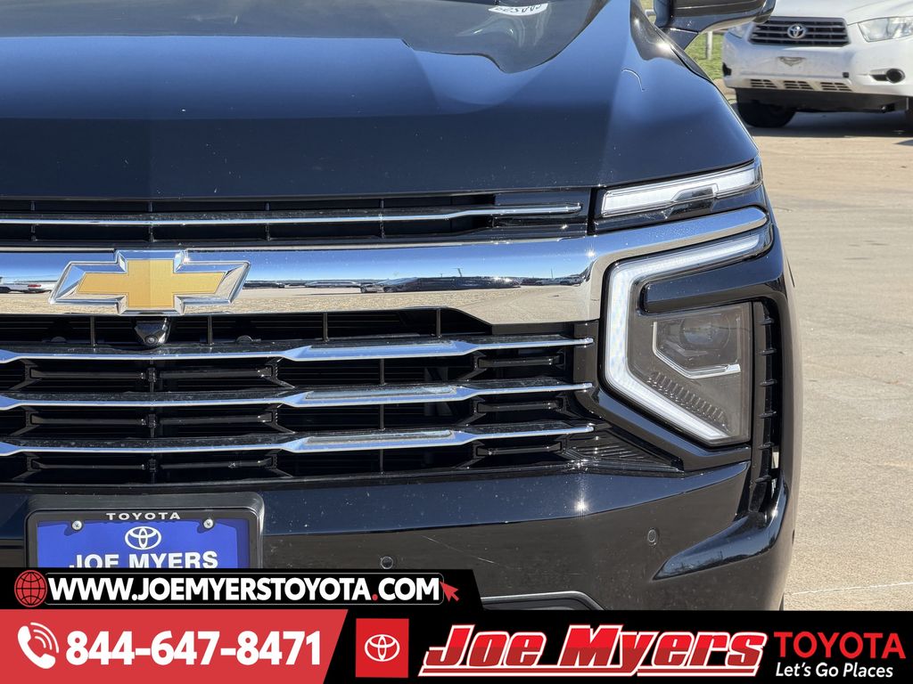 Used 2025 Black Chevrolet LT image 4