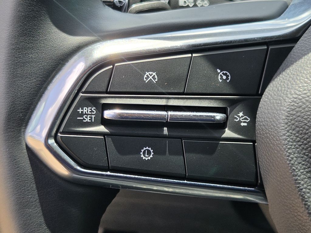 Used 2025 Mosaic Black Metallic Chevrolet LT image 23