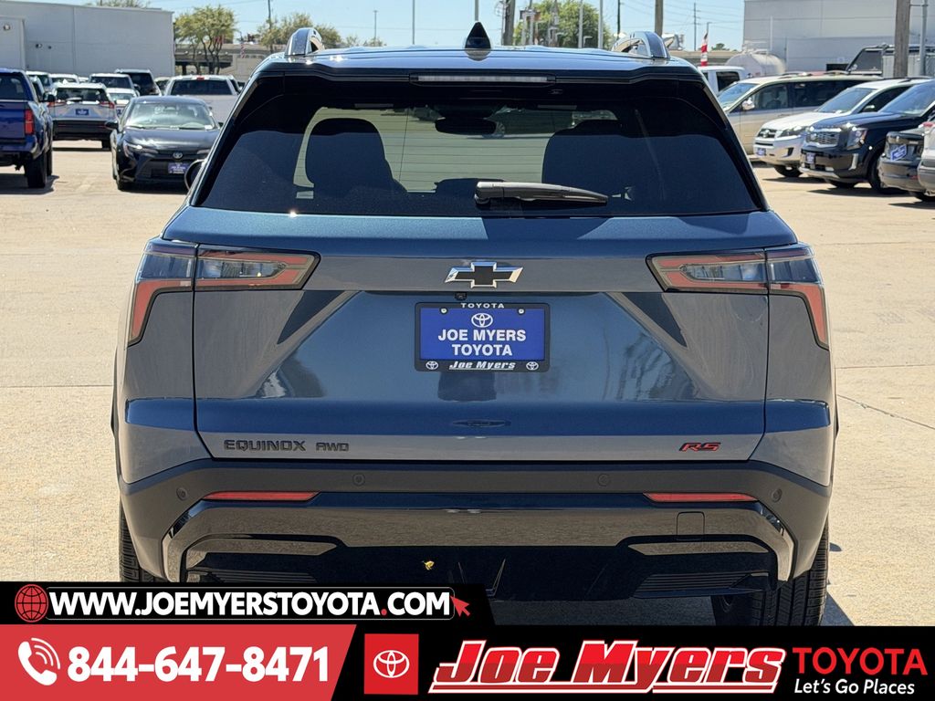 Used 2025 Lakeshore Blue Metallic Chevrolet RS image 8