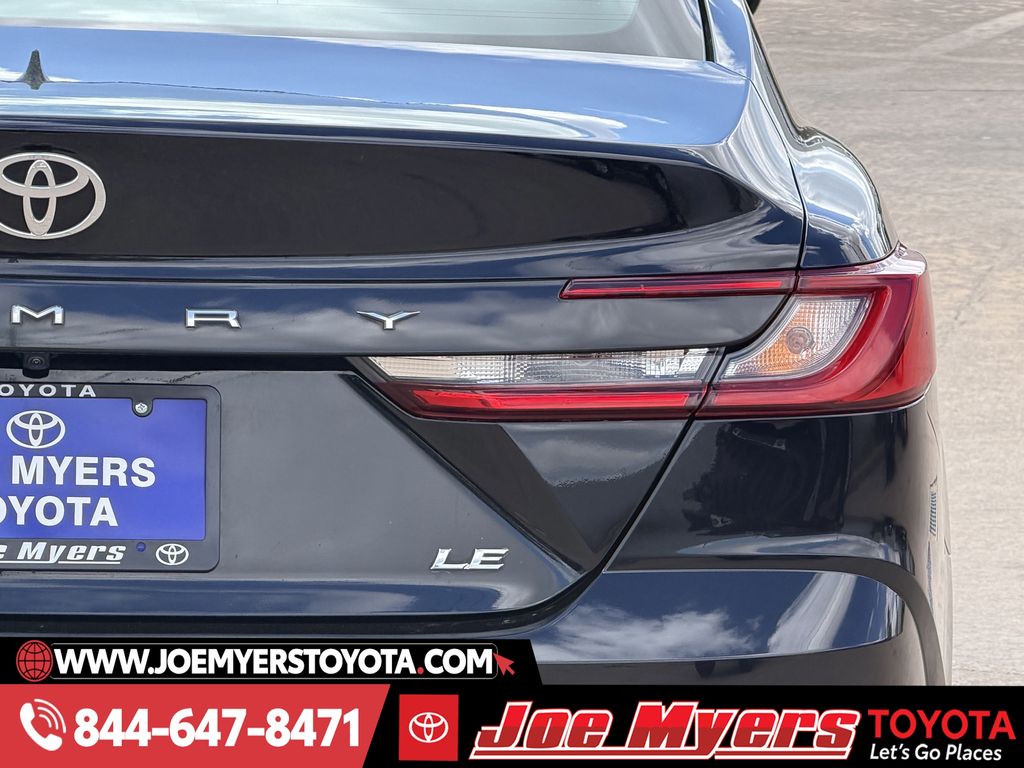 Used 2025 Midnight Black Metallic Toyota LE image 9