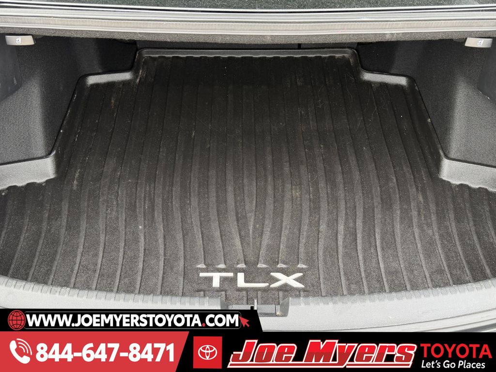 Used 2023 Majestic Black Pearl Acura Advance image 31