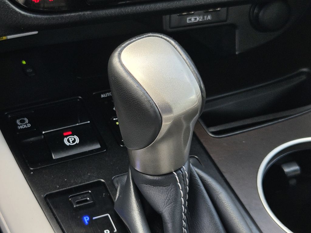 Used 2022 Gray Pearl Lexus 350 image 20