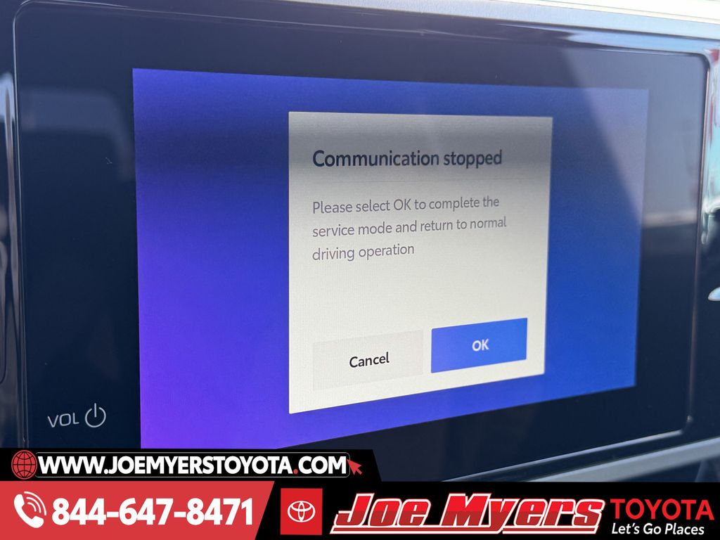 New 2026 Midnight Black Toyota SR5 image 16