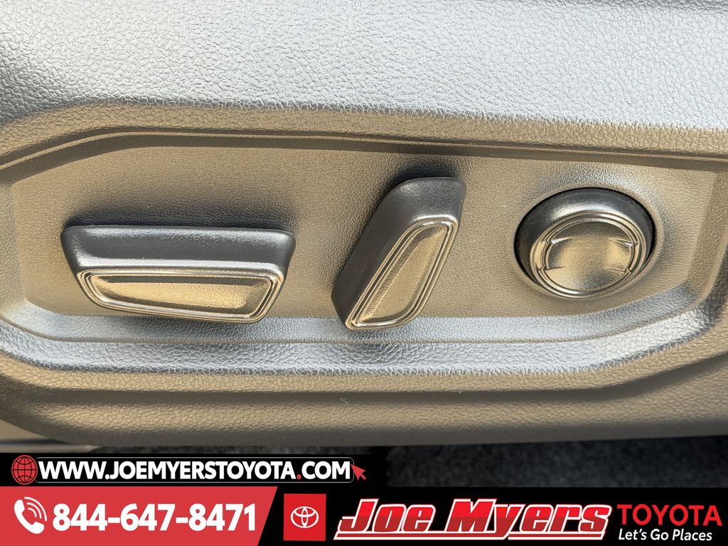 Certified Used 2026 Lunar Rock Toyota Limited image 28