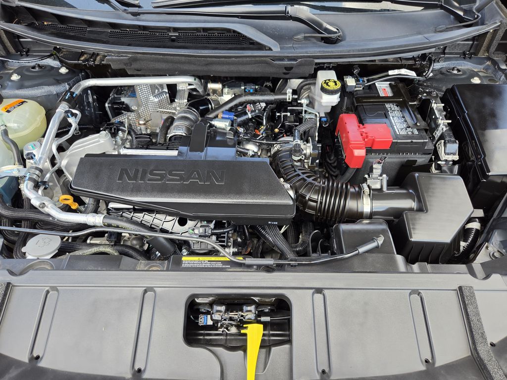 Used 2026 Super Black Nissan SL image 30