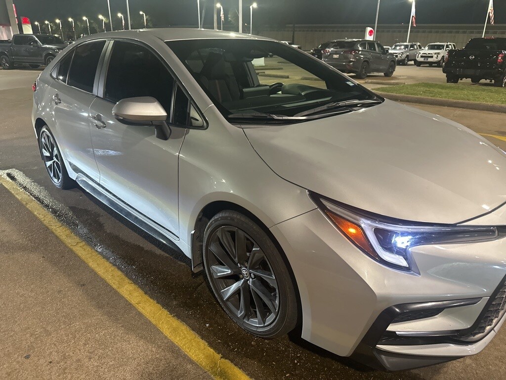 2024 Toyota Corolla SE photo 4