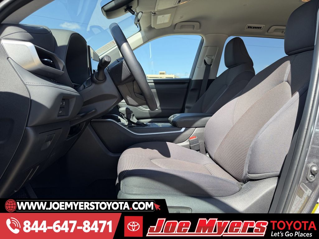Used 2025 Magnetic Gray Metallic Toyota LE image 27