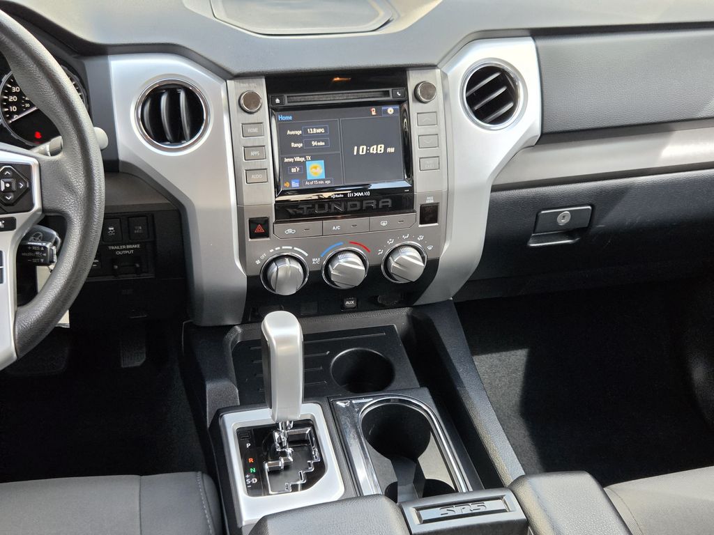 Used 2018 Magnetic Gray Metallic Toyota SR5 image 16