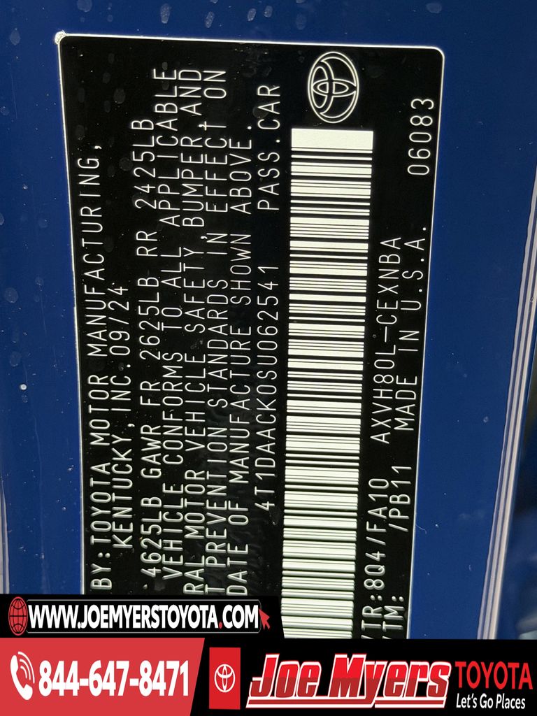 Used 2025 Reservoir Blue Toyota LE image 31
