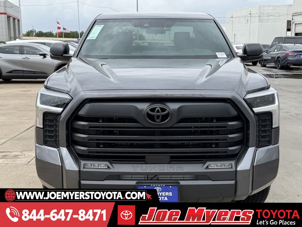 Used 2025 Gray Toyota SR5 image 3