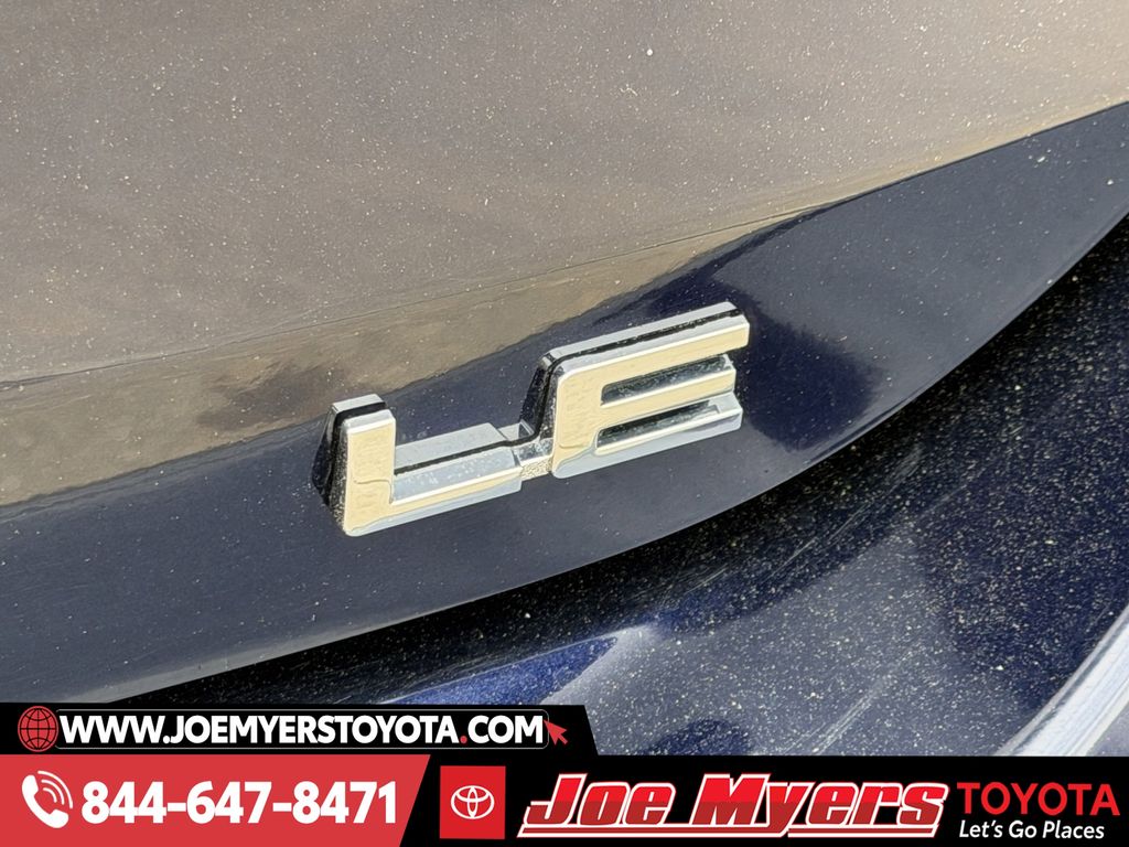 Used 2025 Blueprint Toyota LE image 11