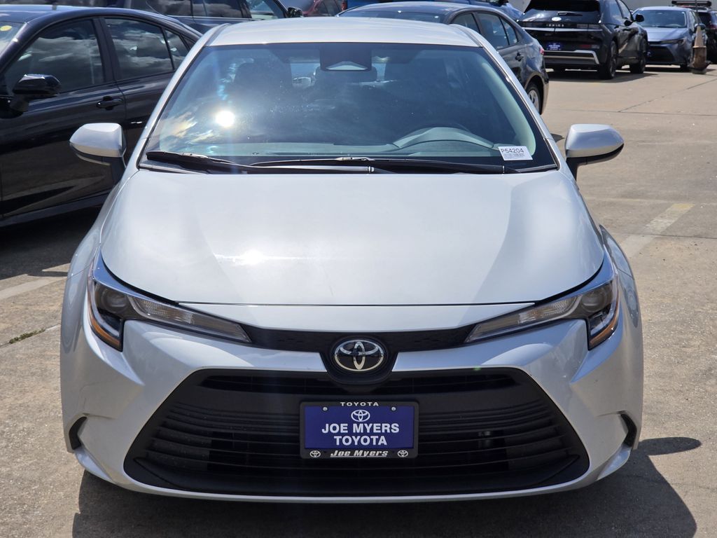 Used 2026 Classic Silver Metallic Toyota LE image 3
