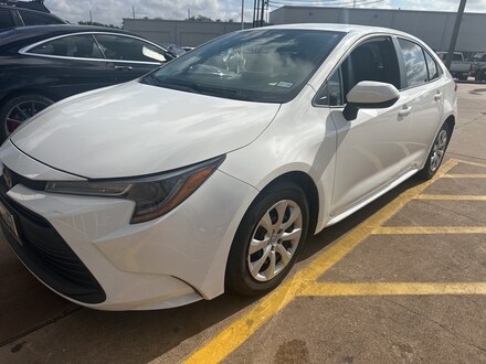 2024 Toyota Corolla LE Sedan