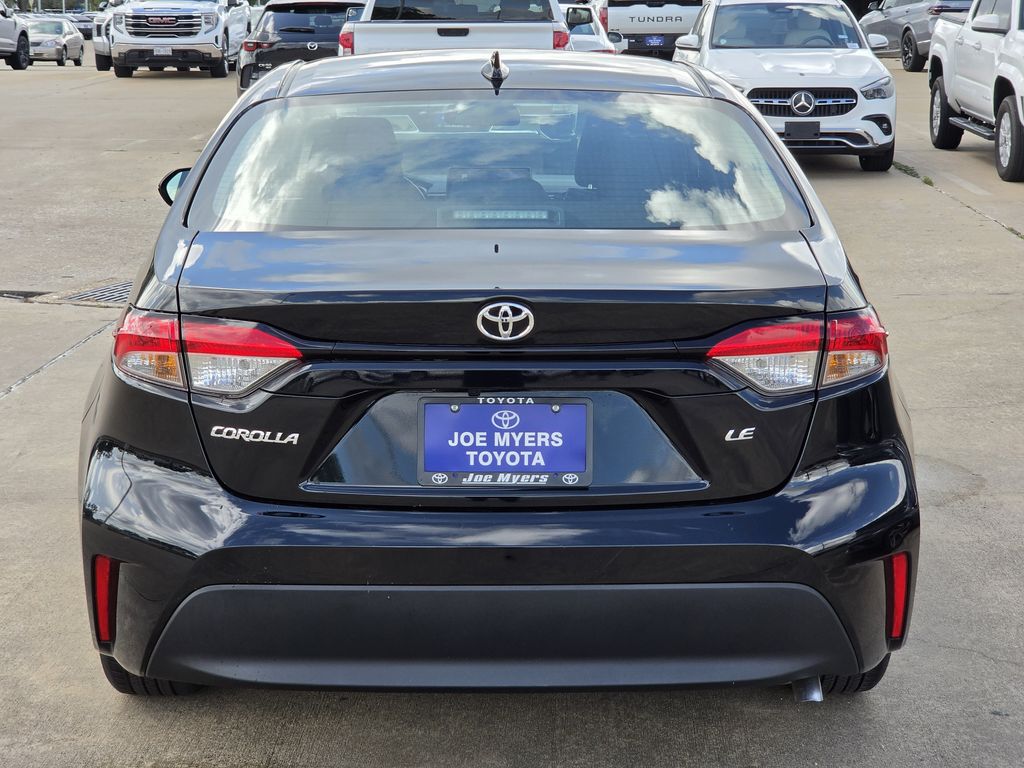 Used 2025 Midnight Black Metallic Toyota LE image 8