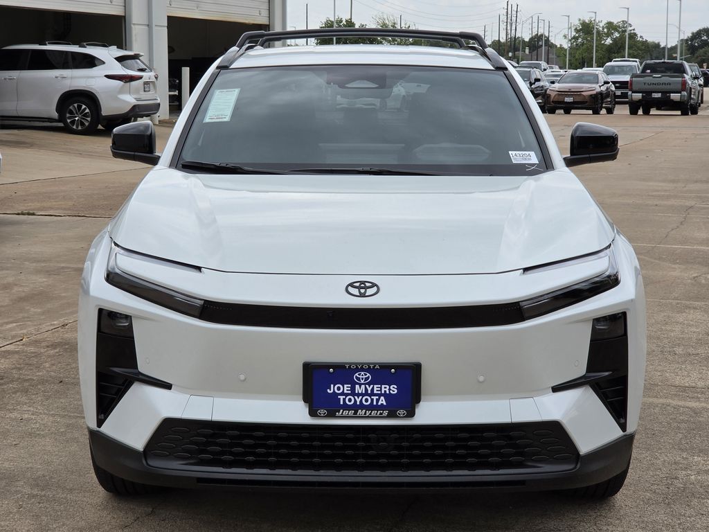 New 2026 Wind Chill Pearl Toyota XSE image 3