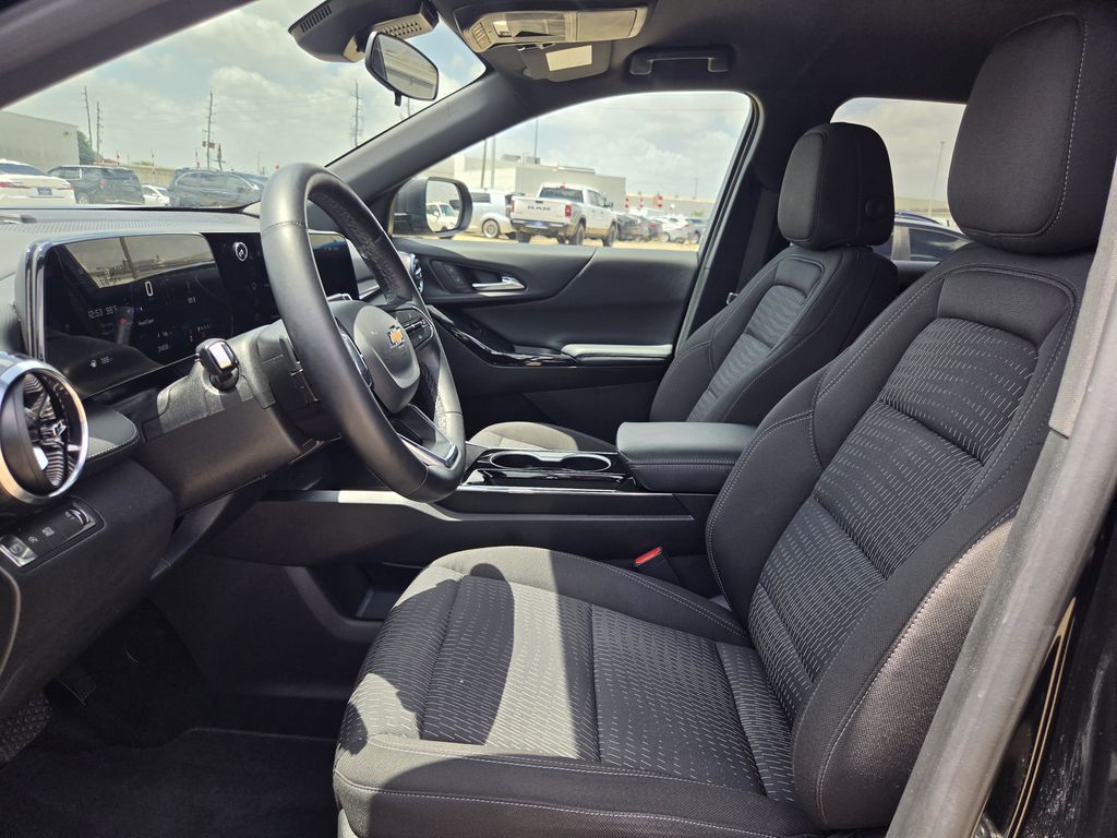 Used 2025 Mosaic Black Metallic Chevrolet LT image 26