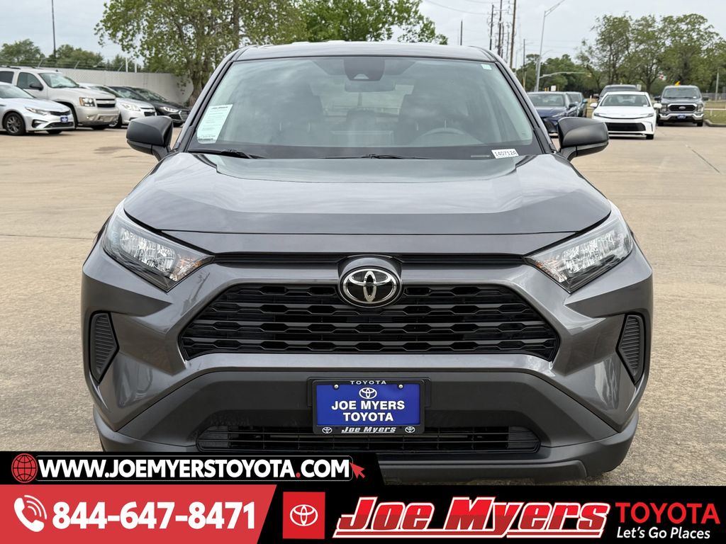 Used 2022 Magnetic Gray Metallic Toyota LE image 3