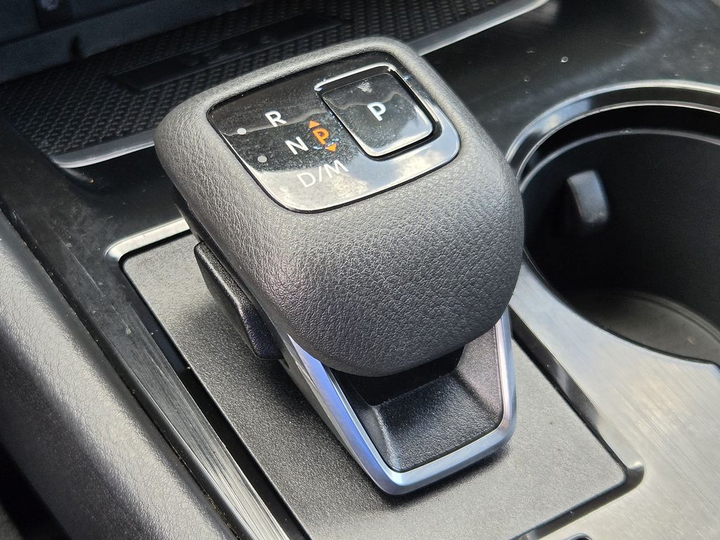 Used 2026 Super Black Nissan SL image 20