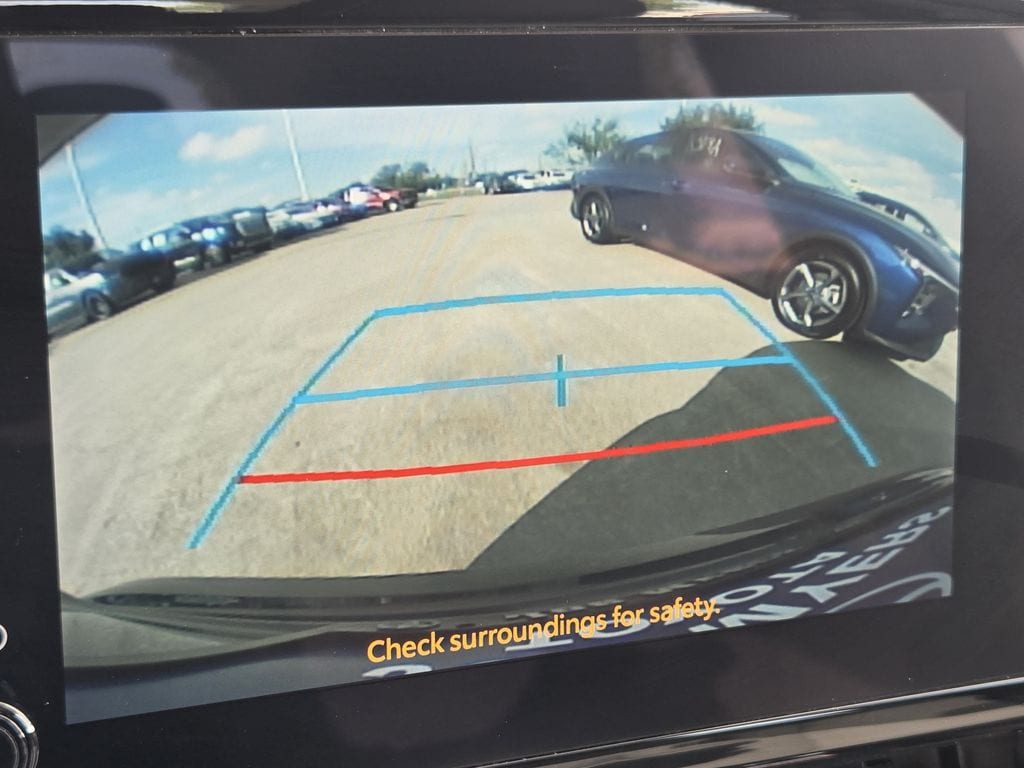 Used 2025 Underground Toyota LE image 18