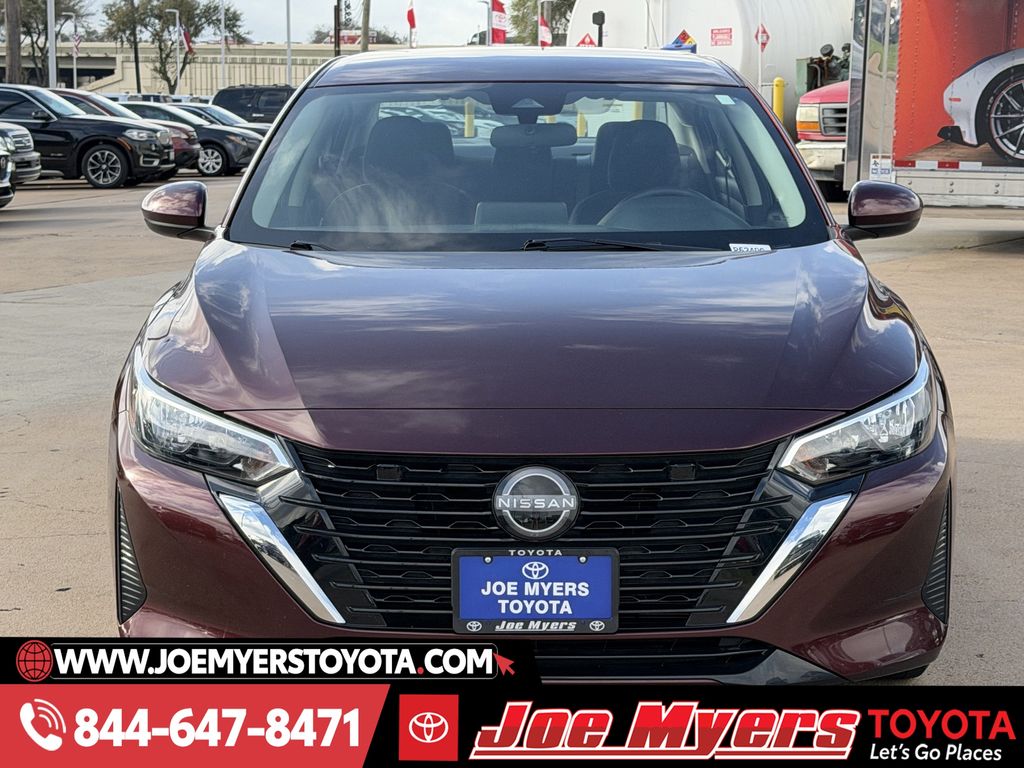 Used 2025 Rosewood Metallic Nissan SV image 3