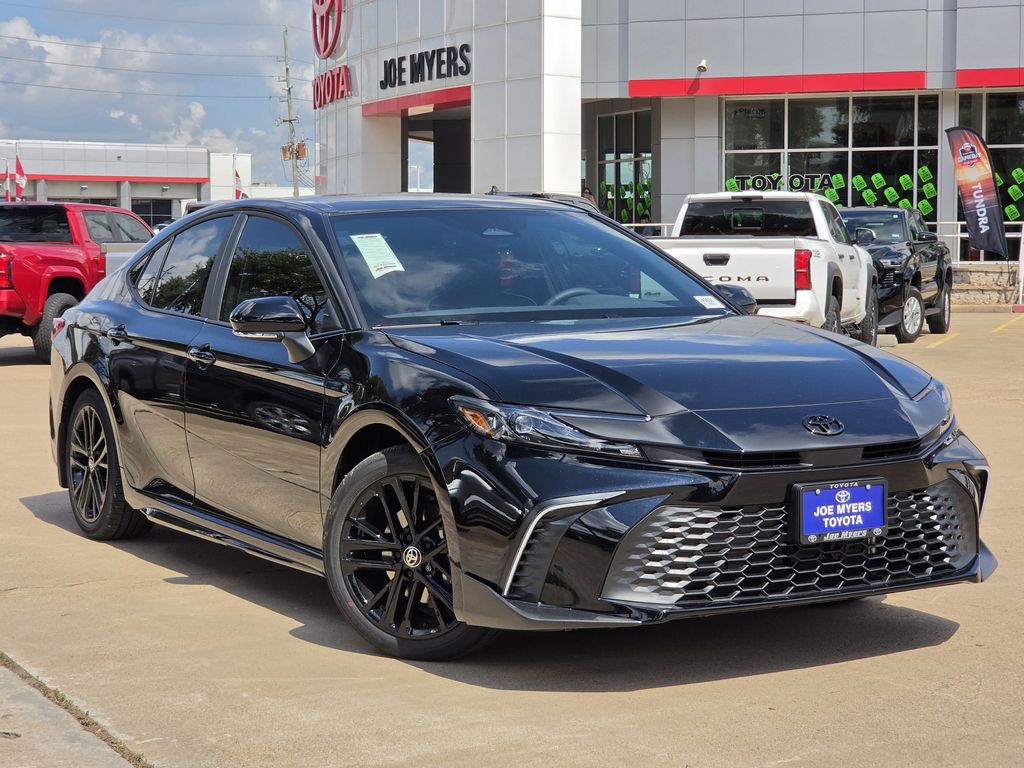 New 2026 Midnight Black Met Toyota SE image 2