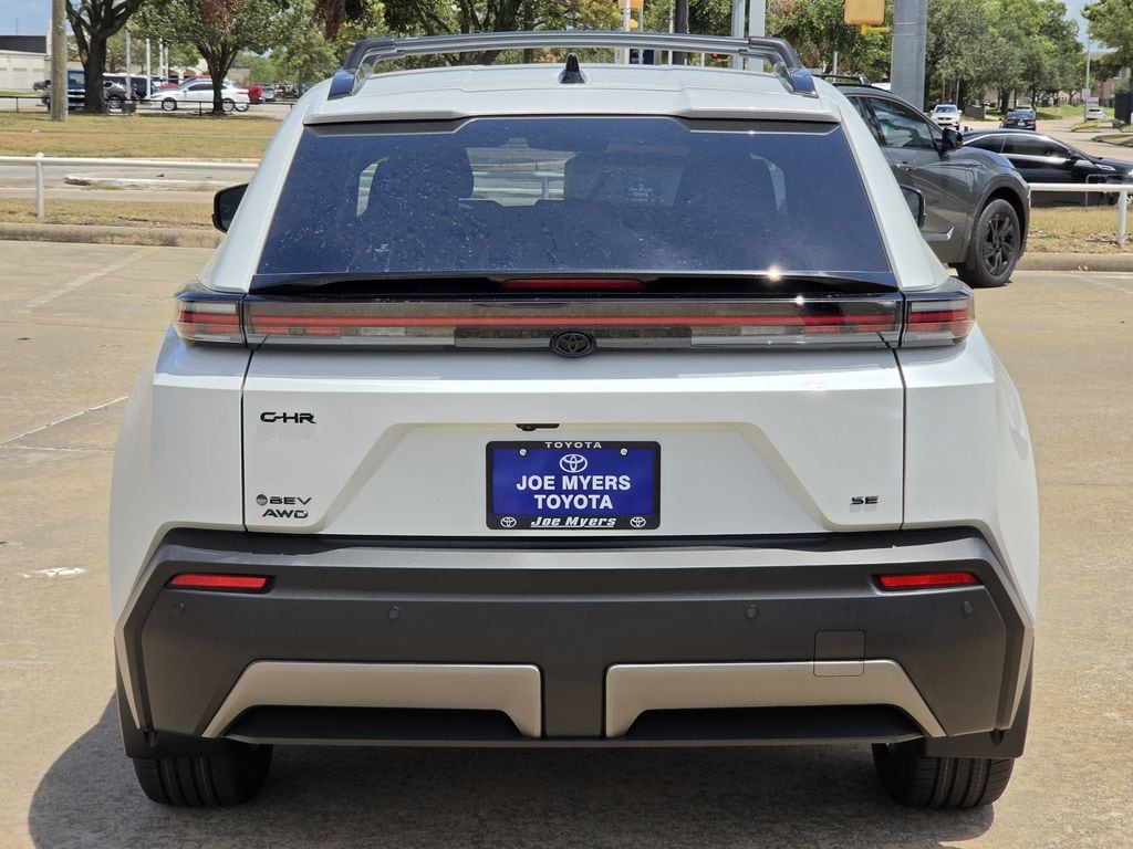 New 2026 Wind Chill Pearl Toyota SE image 8