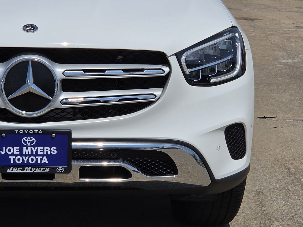 Used 2022 Polar White Mercedes-Benz GLC 300 image 4