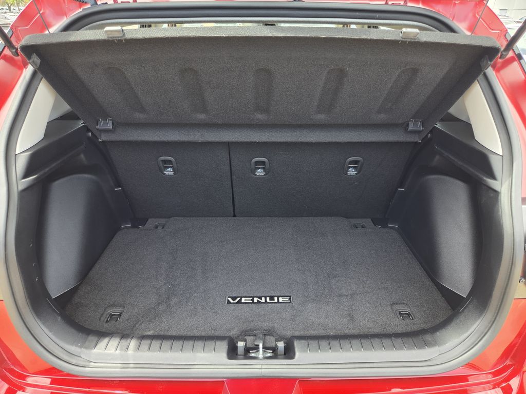 Used 2025 Ultimate Red Hyundai SE image 27