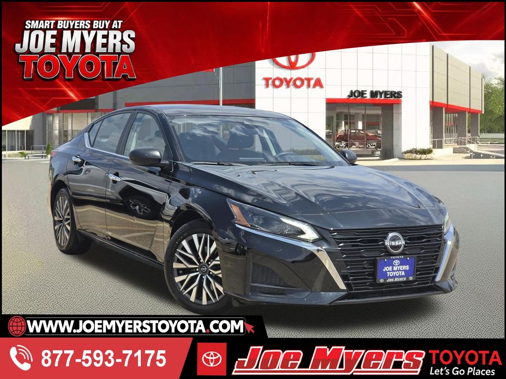 2025 Nissan Altima
