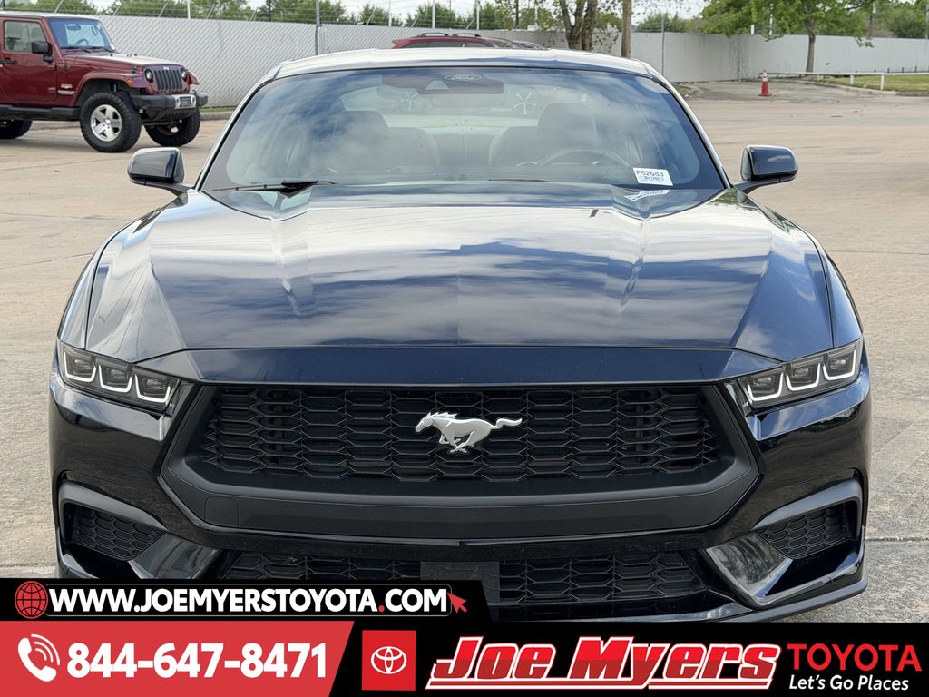 Used 2024 Shadow Black Ford Ecoboost Premium image 3