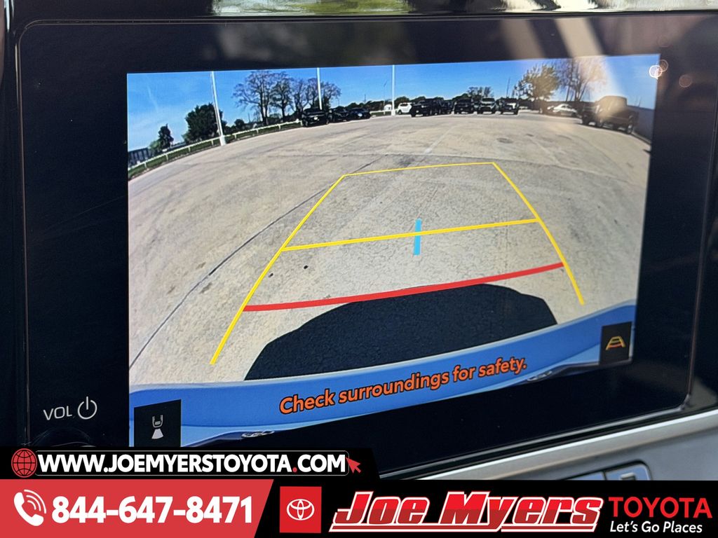 Used 2025 Ice Cap Toyota LE image 19