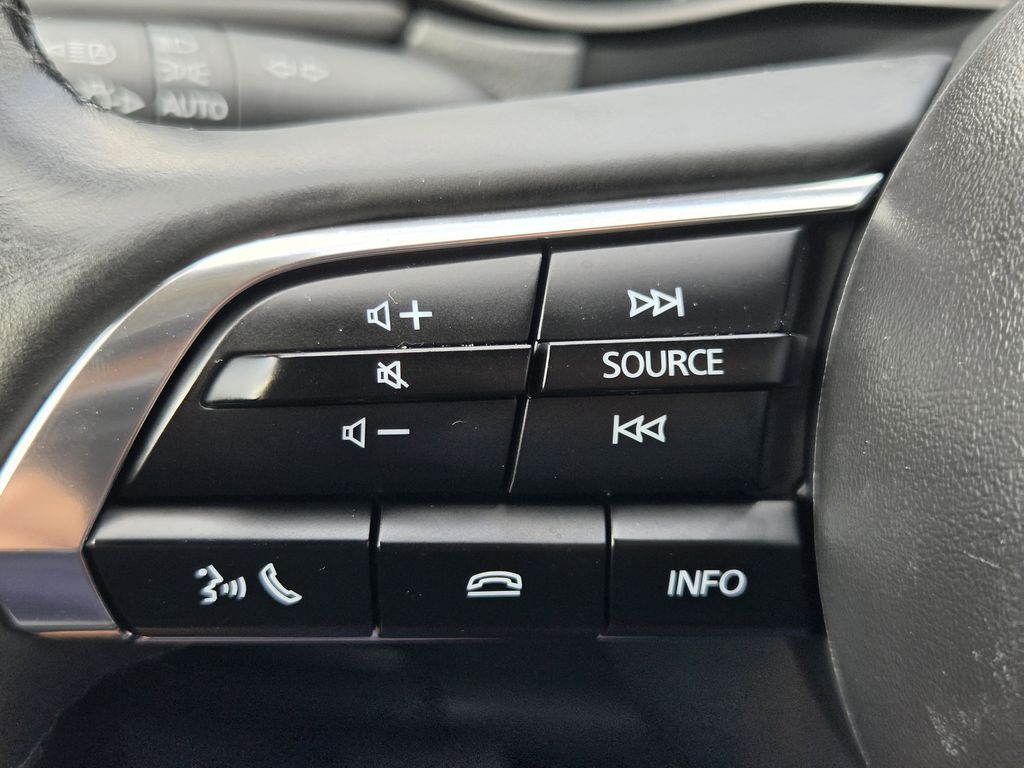 2025 Mazda CX-30 Carbon Edition - Photo 24