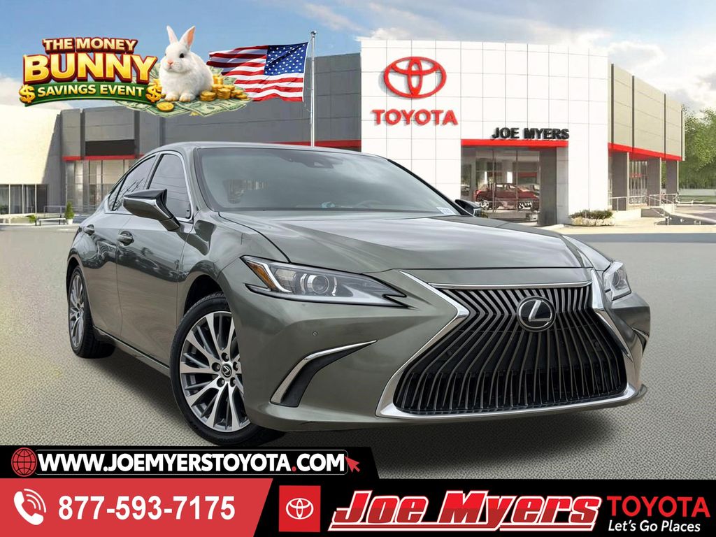 2021 Lexus ES 350 350's photo