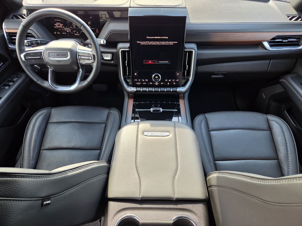 Used 2025 Onyx Black GMC Denali image 12