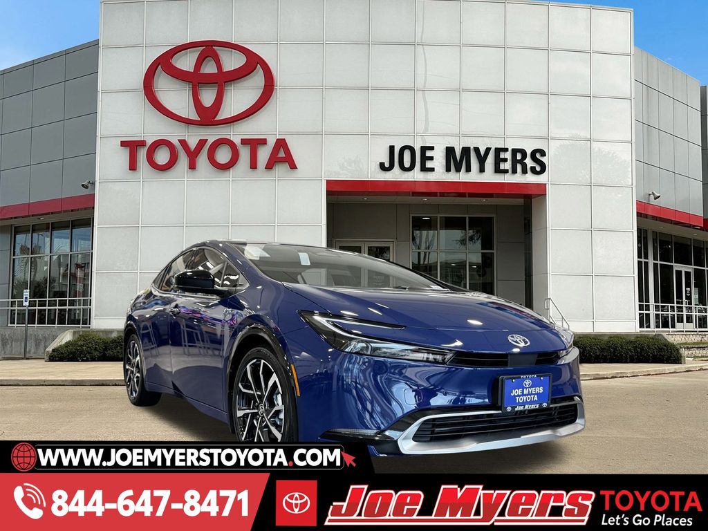 New 2026 Reservoir Blue Toyota XSE image 2